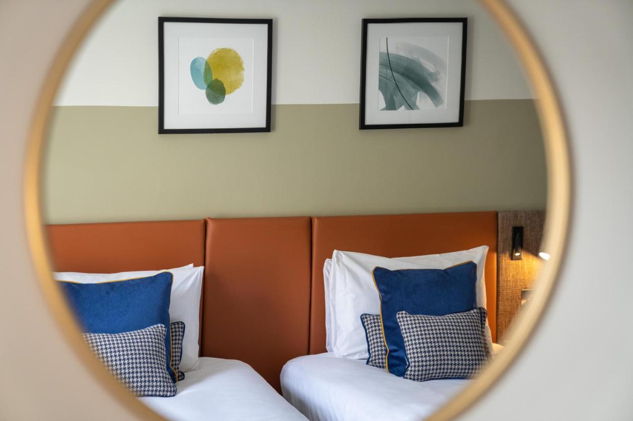 Voco Edinburgh - Royal Terrace By Ihg Hotel Eksteriør billede