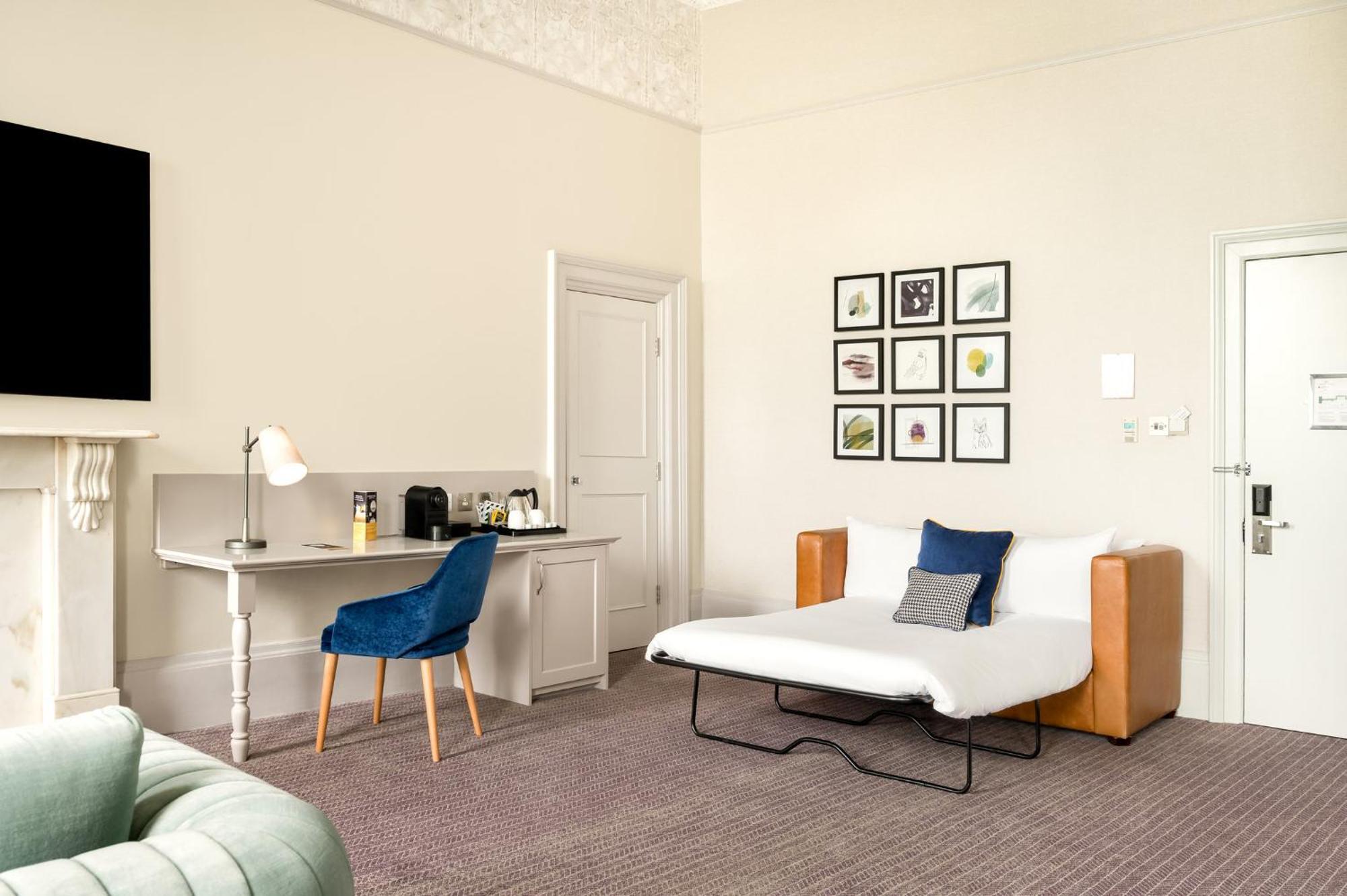 Voco Edinburgh - Royal Terrace By Ihg Hotel Eksteriør billede