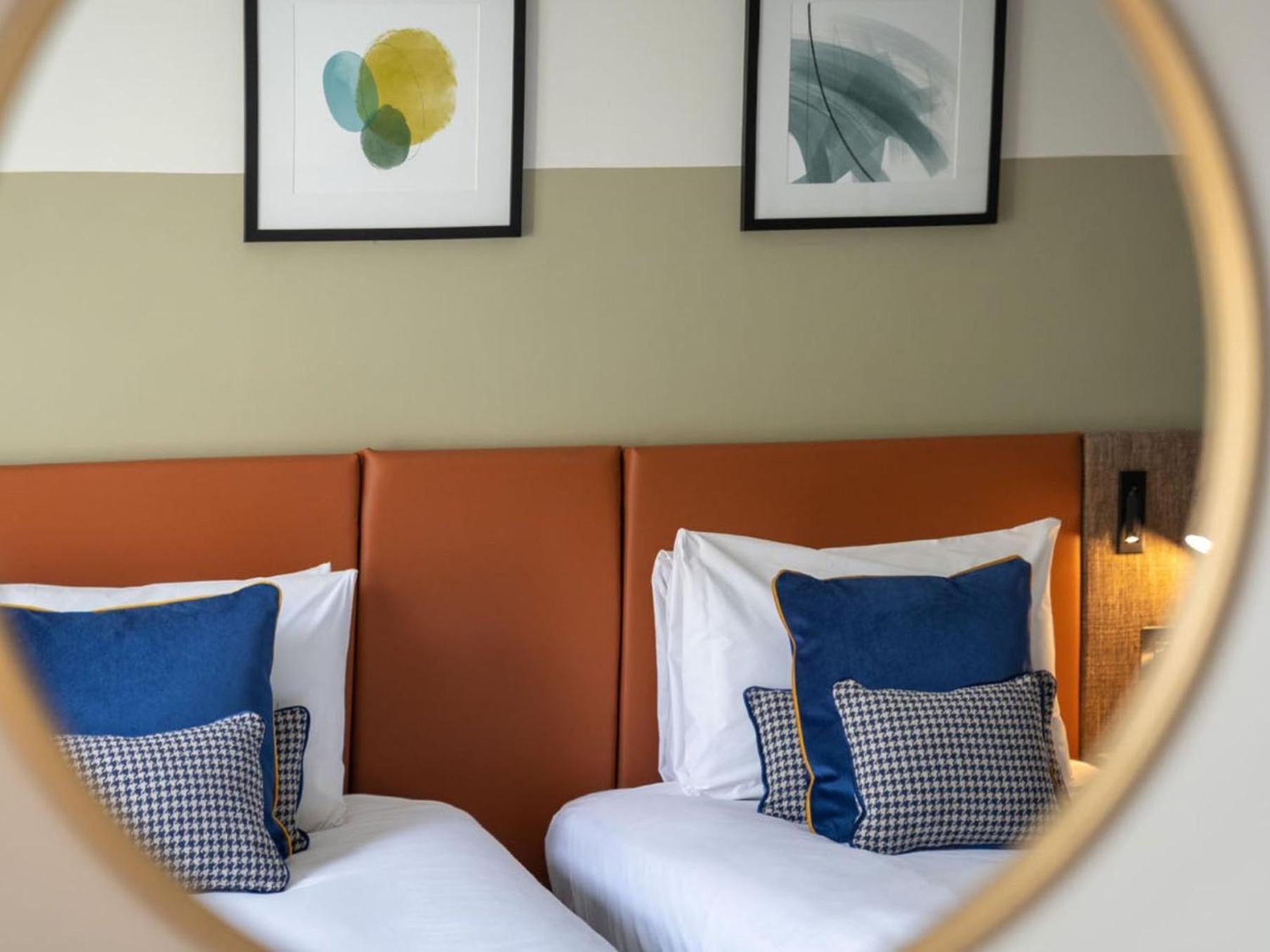 Voco Edinburgh - Royal Terrace By Ihg Hotel Eksteriør billede