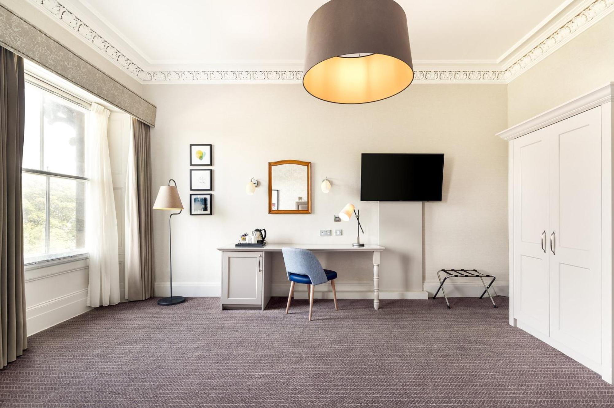 Voco Edinburgh - Royal Terrace By Ihg Hotel Eksteriør billede